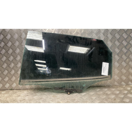 Vitre arriere gauche HYUNDAI IX 35 Photo n°1