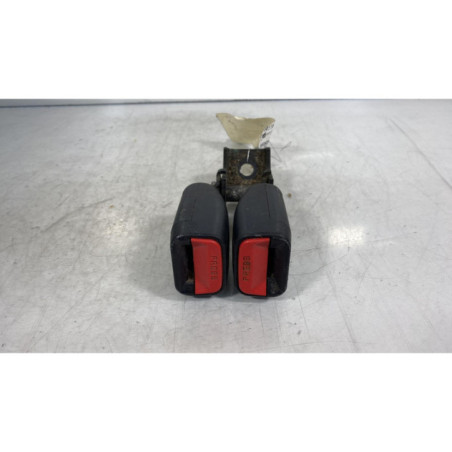 Attache ceinture arriere gauche HYUNDAI IX 35