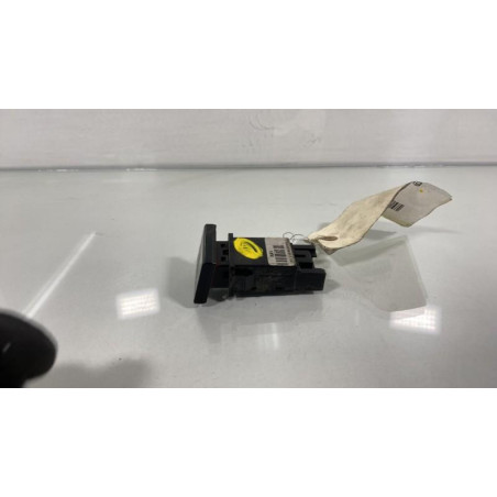 Bouton de warning HYUNDAI IX 35 Photo n°1