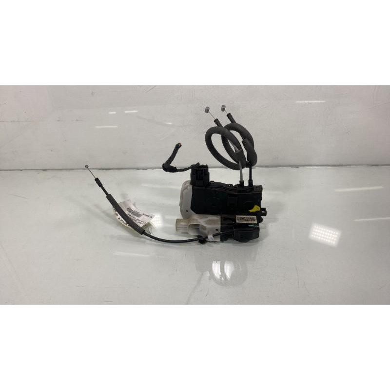 Serrure arriere droit HYUNDAI IX 35 Photo n°2