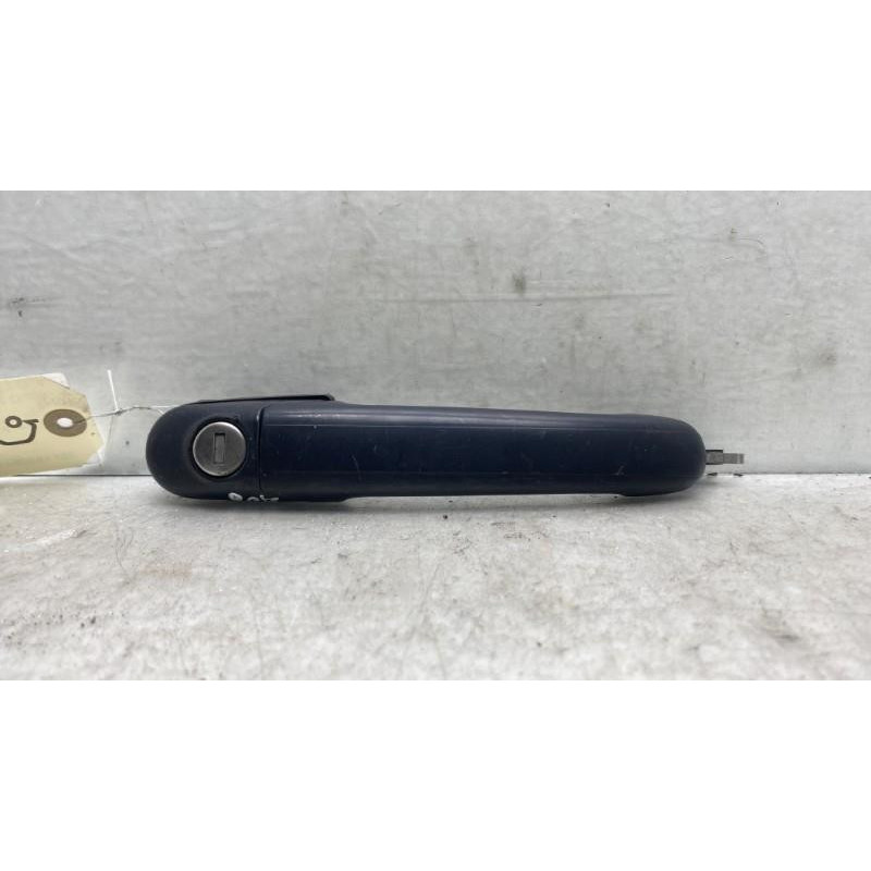 Poignee porte avant droit SEAT IBIZA 2 Photo n°3