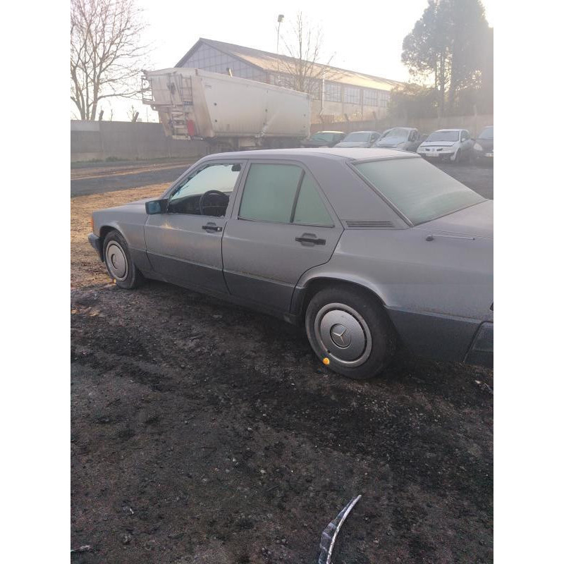 Optique avant secondaire gauche (feux)(clignotant) MERCEDES 190 W201 Photo n°5