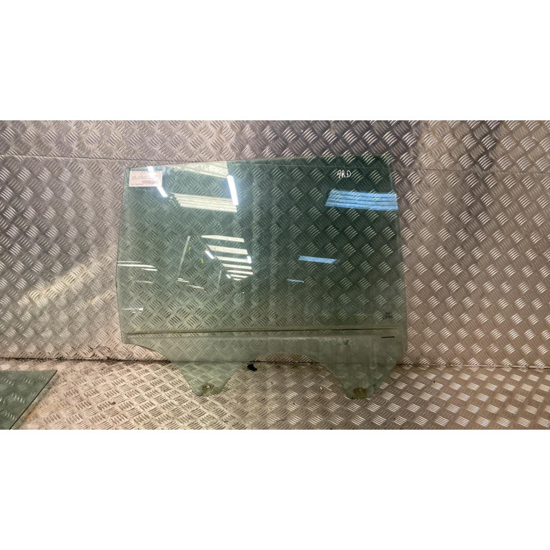 Vitre arriere droit FORD GALAXY 2 Photo n°1