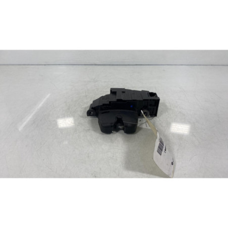 Serrure de coffre PEUGEOT 308 1