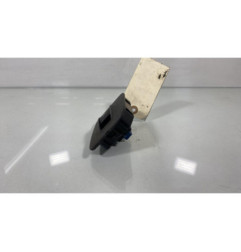 Interrupteur de leve vitre avant droit FIAT FIORINO 3