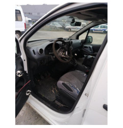 Vitre avant gauche PEUGEOT PARTNER 2