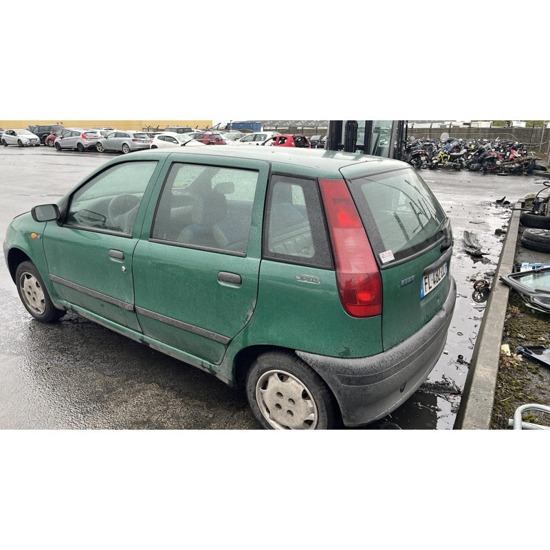 Serrure de coffre FIAT PUNTO 1 Photo n°8