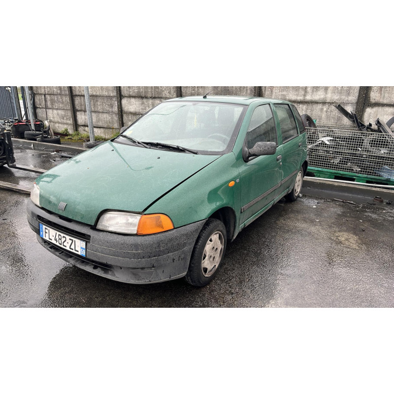 Serrure de coffre FIAT PUNTO 1 Photo n°11