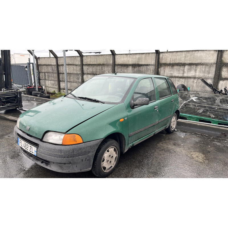 Serrure de coffre FIAT PUNTO 1 Photo n°14