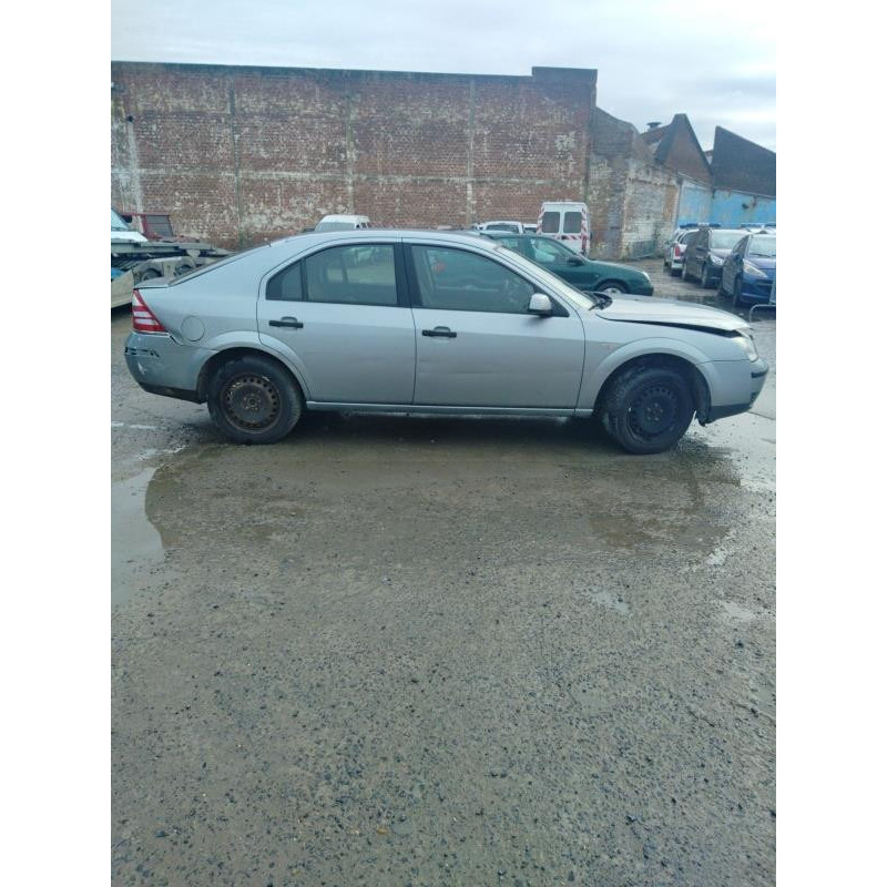 Calandre FORD MONDEO 2 Photo n°4