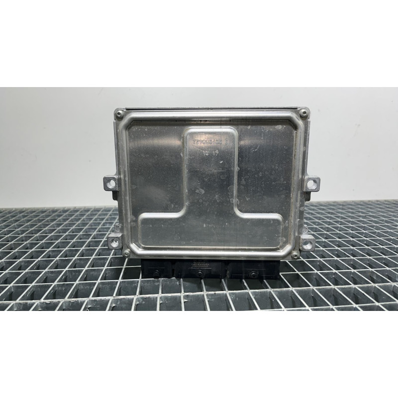 Calculateur moteur RENAULT CAPTUR 1 Photo n°2