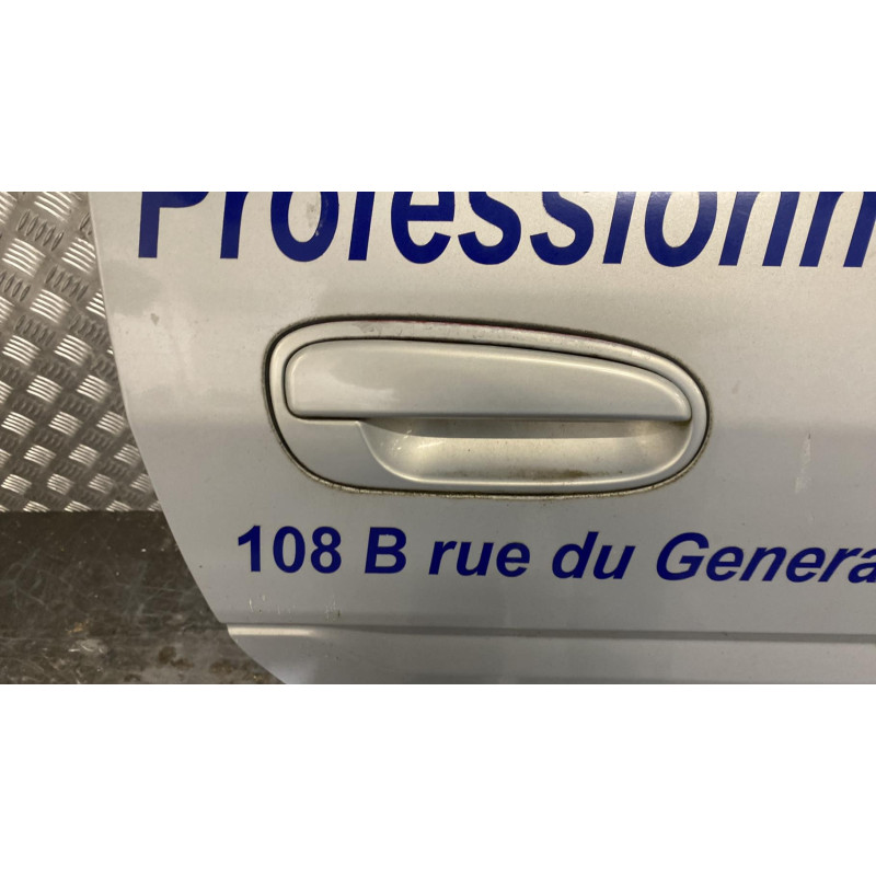 Porte arriere droit HYUNDAI MATRIX Photo n°4