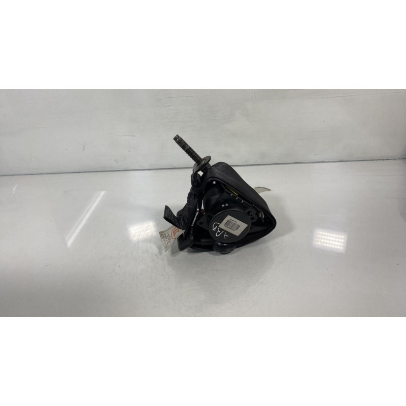 Ceinture arriere droit HYUNDAI MATRIX Photo n°1