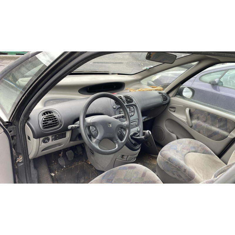 Calculateur moteur CITROEN XSARA PICASSO Photo n°11