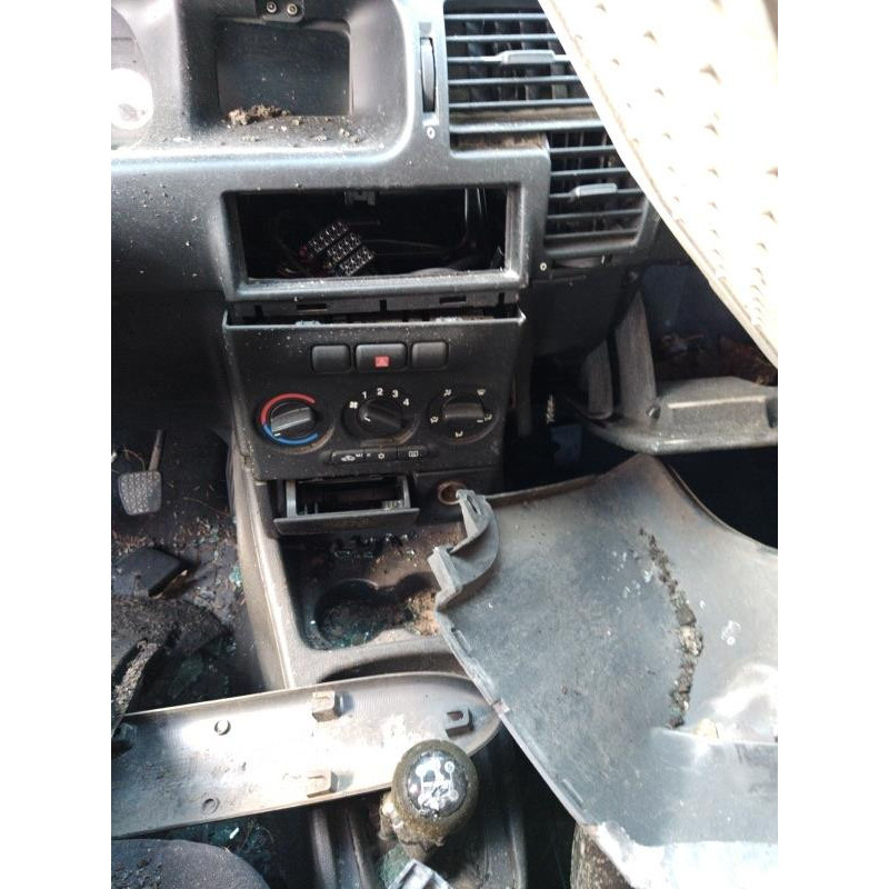 Calandre OPEL ZAFIRA A Photo n°4
