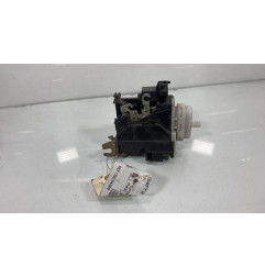 Serrure avant droit AUDI A4 1