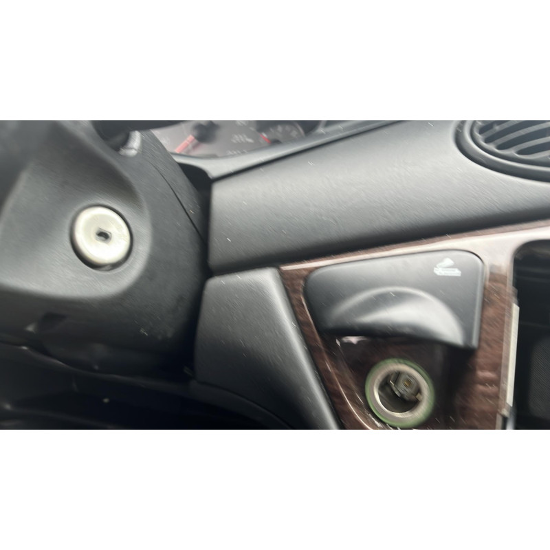Porte avant droit FORD FOCUS 1 Photo n°13