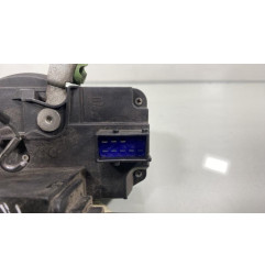 Serrure avant droit OPEL CORSA C Photo n°1
