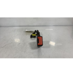 Attache ceinture arriere droit FORD MONDEO 2