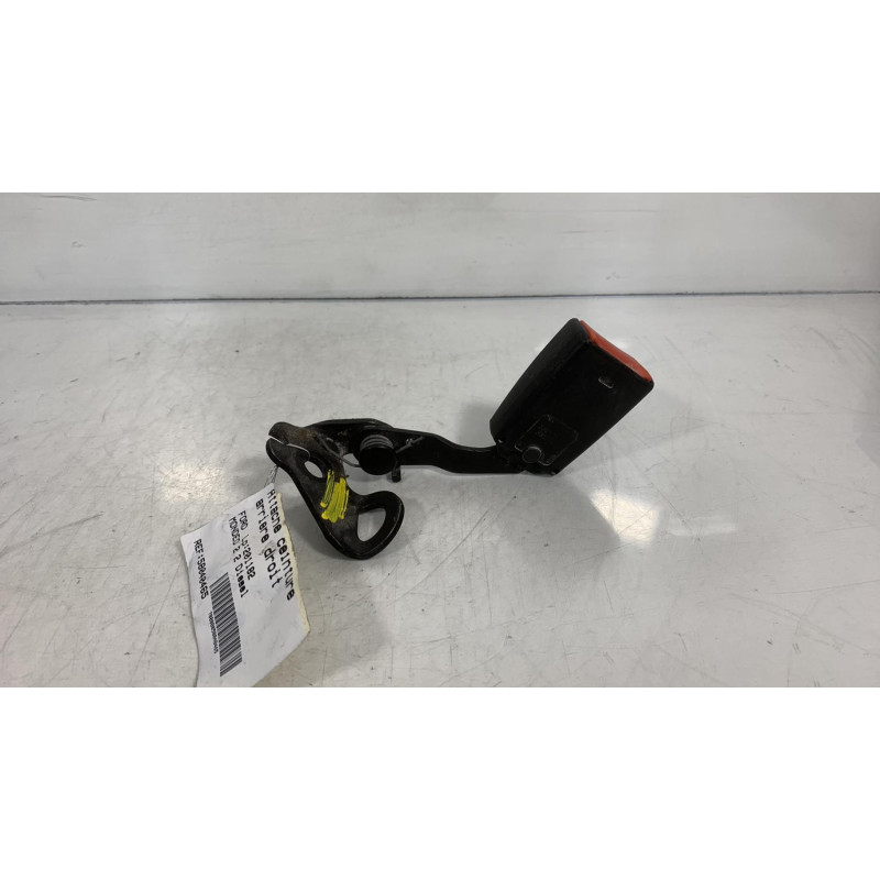 Attache ceinture arriere droit FORD MONDEO 2 Photo n°3