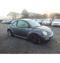 Pare choc arriere VOLKSWAGEN NEW BEETLE 1