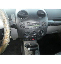 Pare choc arriere VOLKSWAGEN NEW BEETLE 1