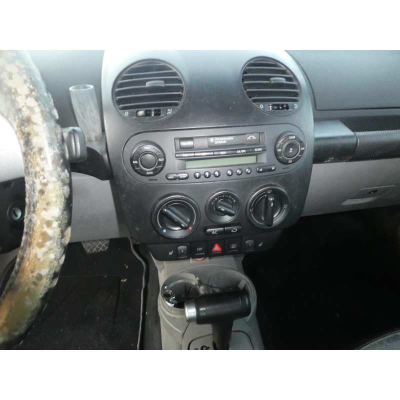 Pare choc arriere VOLKSWAGEN NEW BEETLE 1 Photo n°12