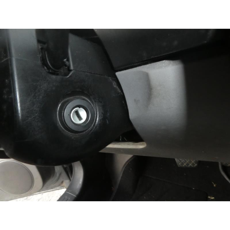Pare choc arriere VOLKSWAGEN NEW BEETLE 1 Photo n°15