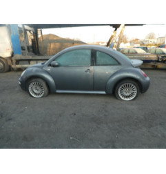 Pare choc arriere VOLKSWAGEN NEW BEETLE 1