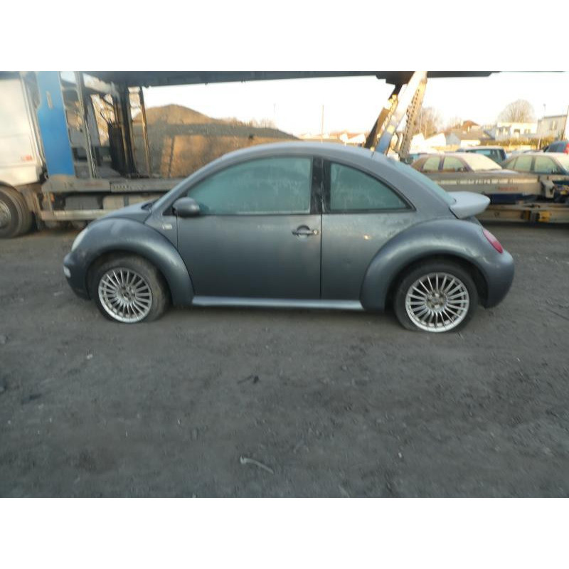 Pare choc arriere VOLKSWAGEN NEW BEETLE 1 Photo n°16