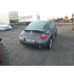 Pare choc arriere VOLKSWAGEN NEW BEETLE 1
