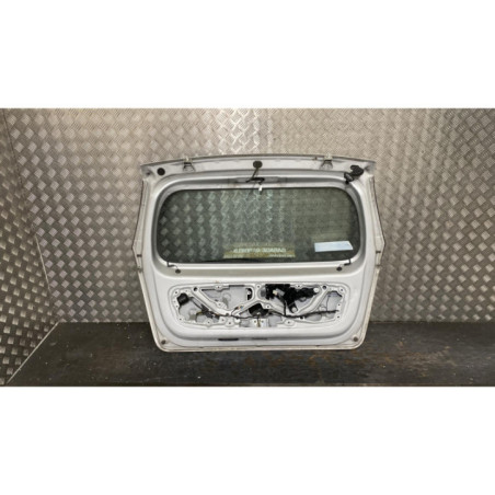 Malle/Hayon arriere HYUNDAI I 10 1 Photo n°1