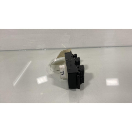 Interrupteur de leve vitre avant gauche HYUNDAI I 10 1