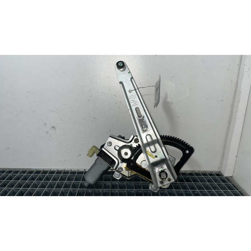 Leve vitre electrique arriere droit HYUNDAI I 10 1 Photo n°2