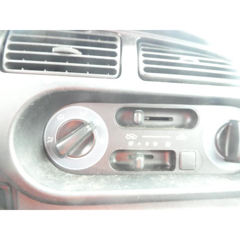 Pare choc avant DAIHATSU CUORE 1 Photo n°11