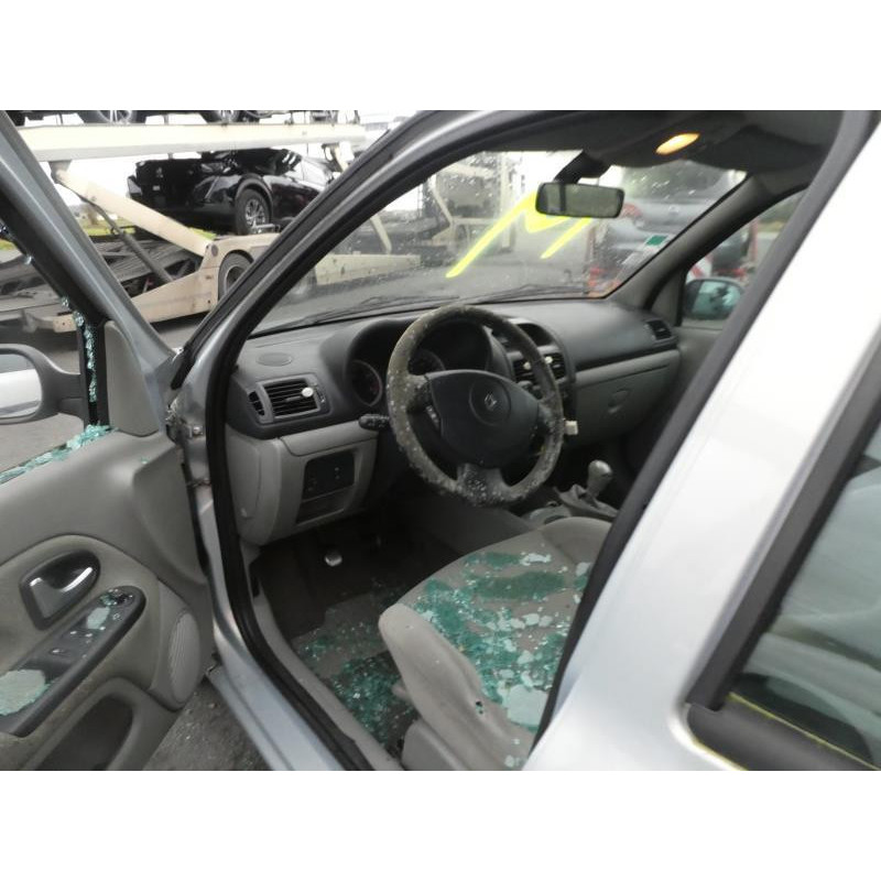Poignee porte arriere gauche RENAULT CLIO 2 Photo n°5