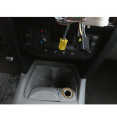 Poignee porte arriere gauche RENAULT CLIO 2