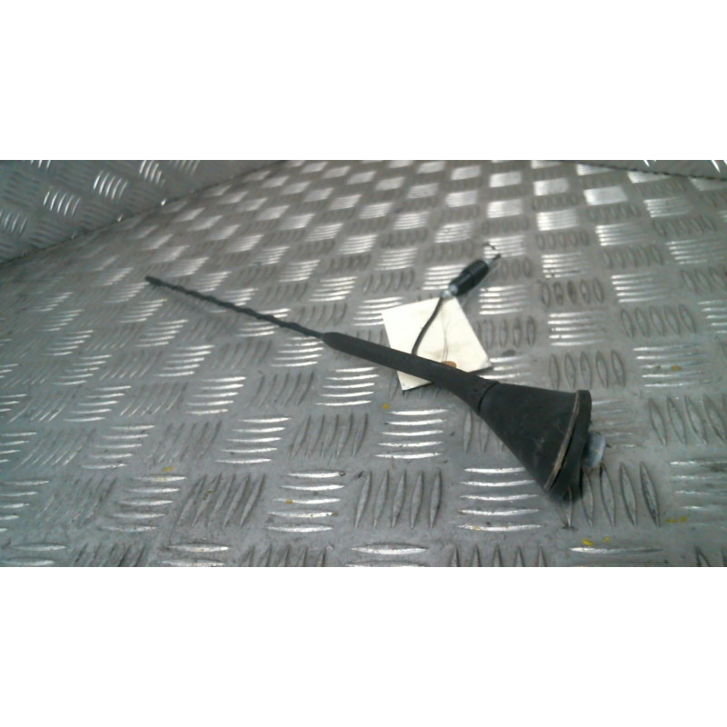 Antenne SEAT ALTEA Photo n°1