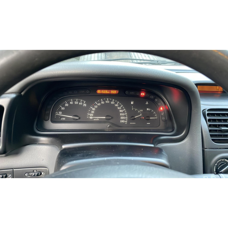 Feu arriere principal droit (feux) RENAULT LAGUNA 1 Photo n°13