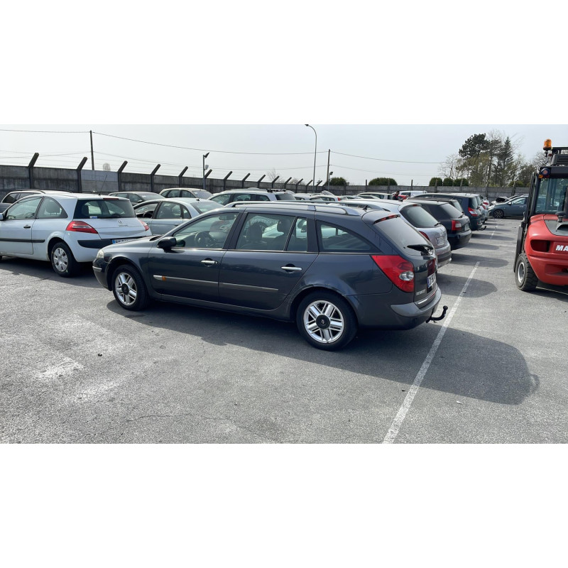 Pare choc arriere RENAULT LAGUNA 2 Photo n°14