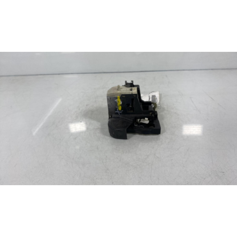 Serrure avant droit RENAULT CLIO 2 Photo n°3