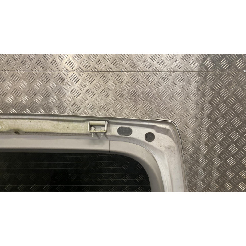 Malle/Hayon arriere HYUNDAI SANTA FE 2 Photo n°1