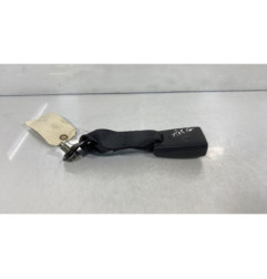 Attache ceinture arriere gauche NISSAN MICRA 4 Photo n°1