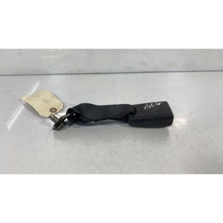 Attache ceinture arriere gauche NISSAN MICRA 4 Photo n°1