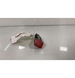 Bouton de warning MAZDA 2 2