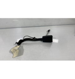 Attache ceinture avant droit VOLKSWAGEN GOLF PLUS