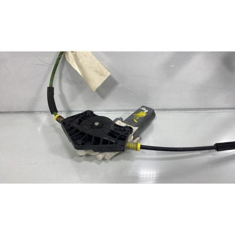 Leve vitre electrique avant droit PEUGEOT 307 Photo n°3