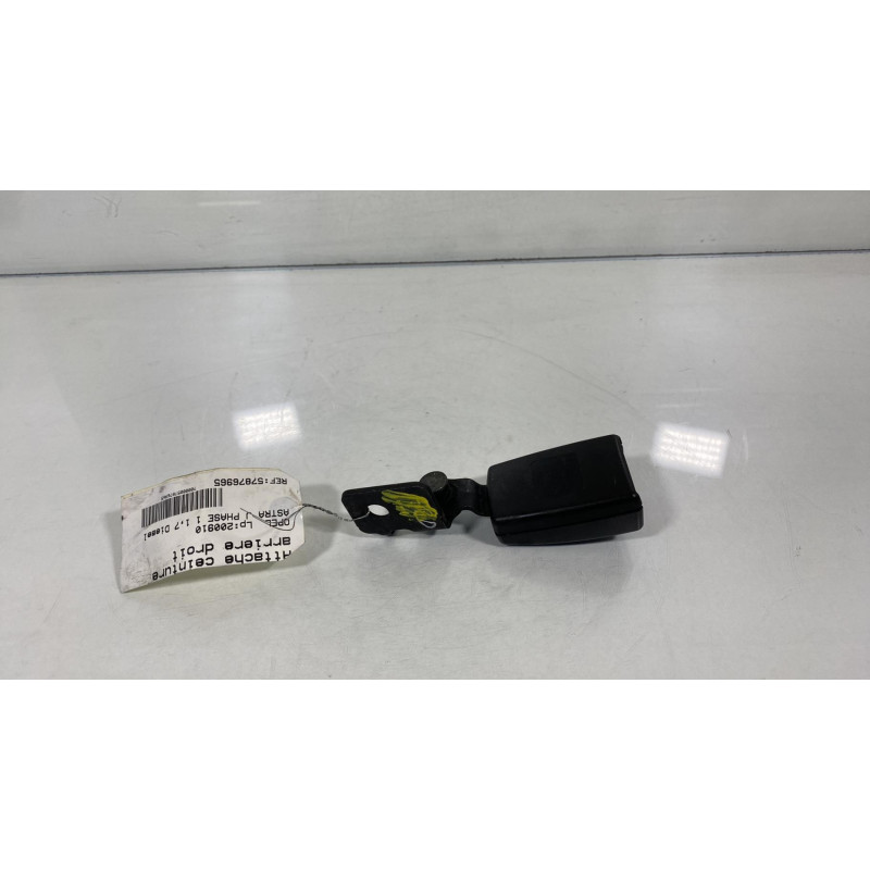Attache ceinture arriere droit OPEL ASTRA J Photo n°1