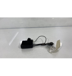 Attache ceinture avant droit OPEL ASTRA J