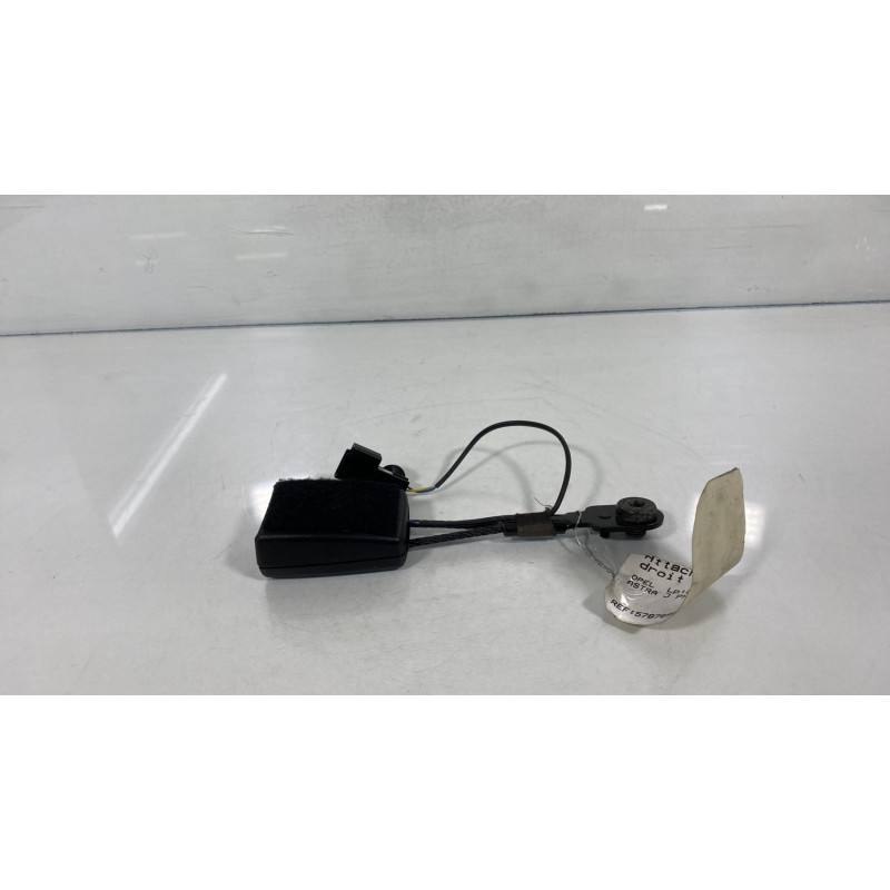 Attache ceinture avant droit OPEL ASTRA J Photo n°3